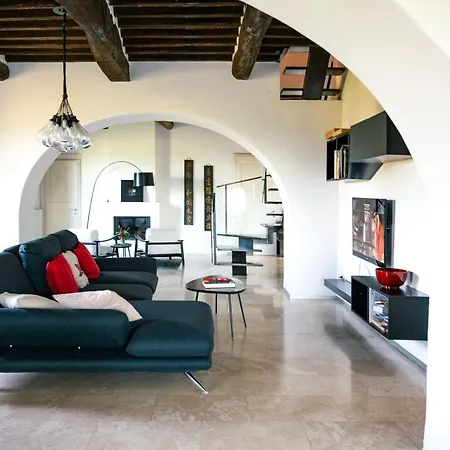 Canonica 43 Holiday home *