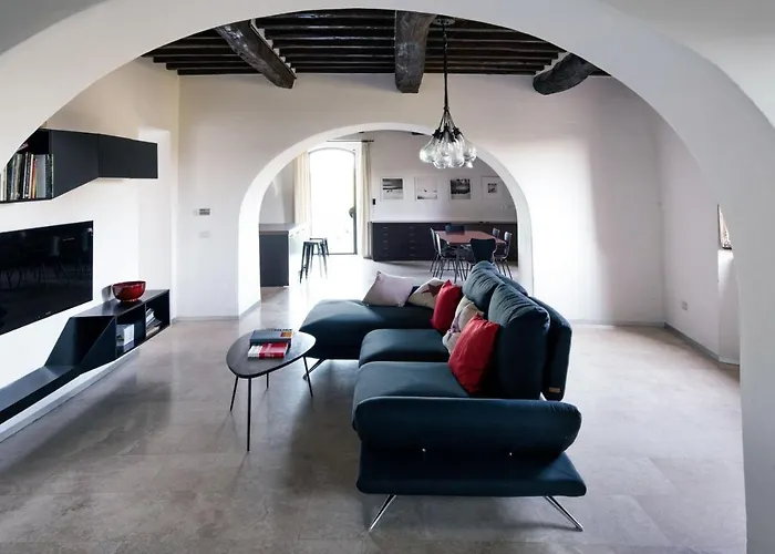 Canonica 43 Semesterbostad *